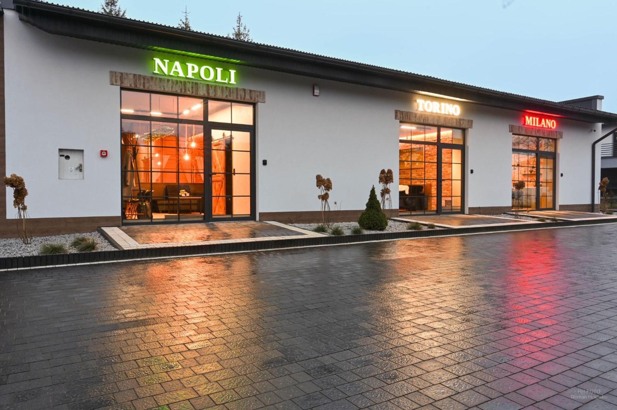 Aparthotel Mamma Mia - Auschwitz Buitenkant foto