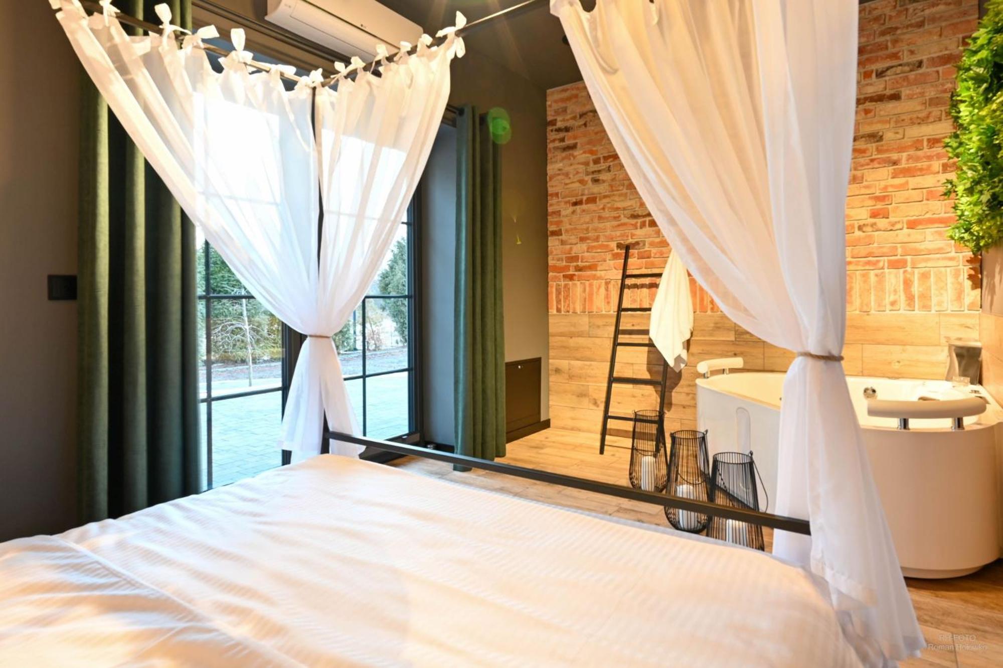 Aparthotel Mamma Mia - Auschwitz Buitenkant foto