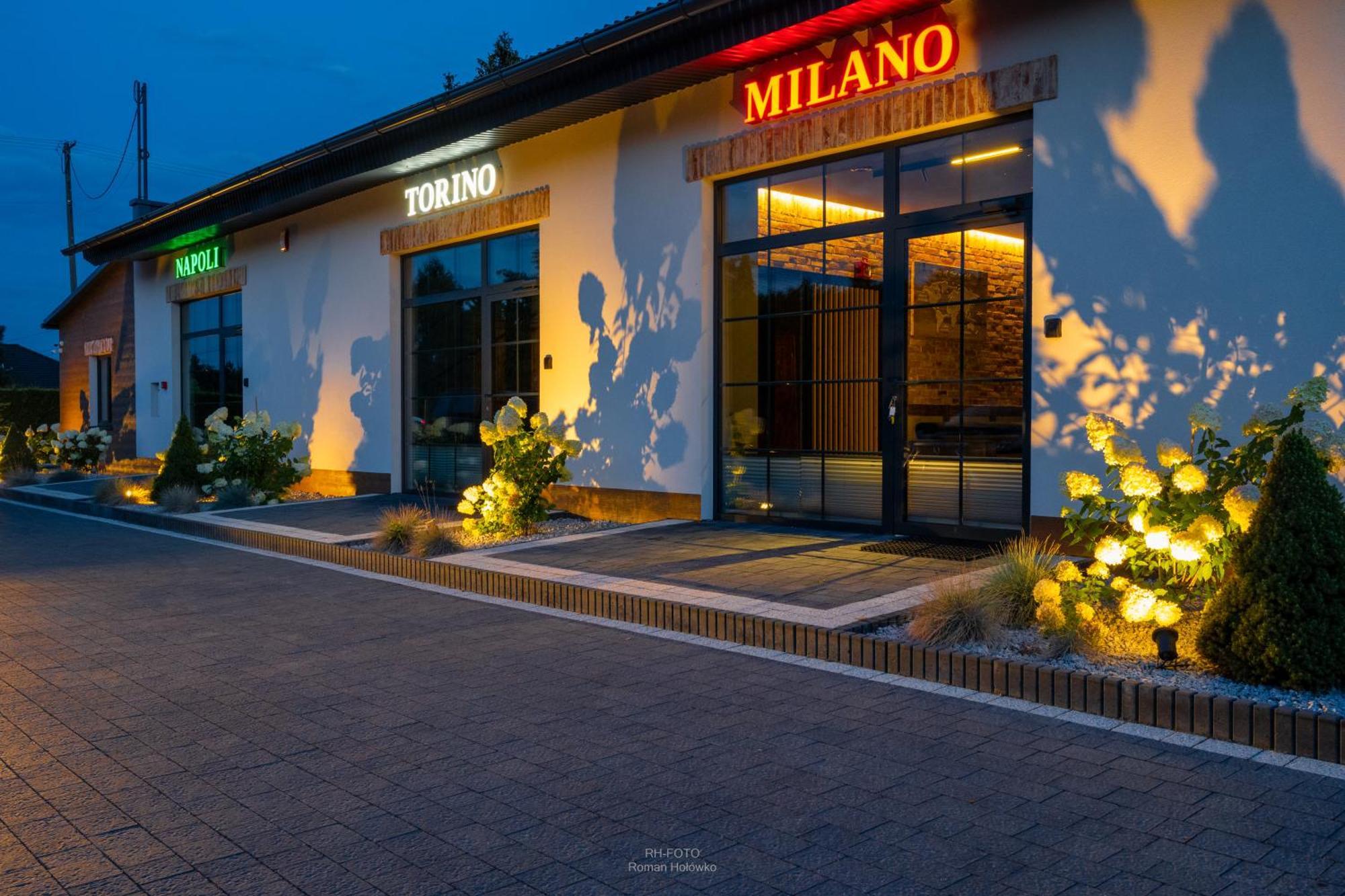 Aparthotel Mamma Mia - Auschwitz Buitenkant foto